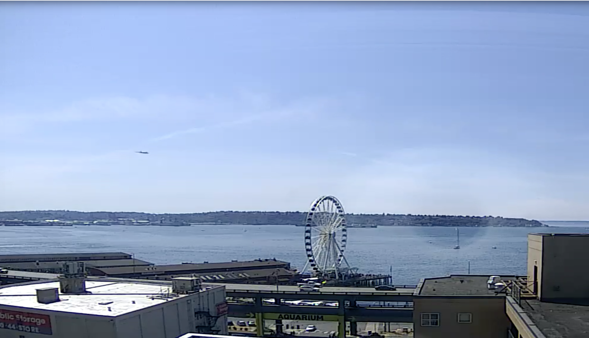 Seattle Waterfront Webcam SWW Single Blue Angel Number Two 08 05 2018
